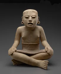 Zittende Vrouw, 600-900 AD