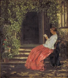 Lezende dame buiten een tuinpoort