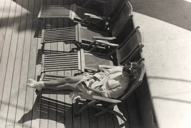 Passagier aan boord van het cruiseschip 