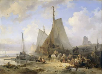 Vissersboten op het strand met vissers en vrouwen die de vangst sorteren