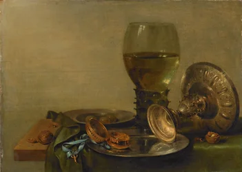 Stilleven met een zilveren tazza