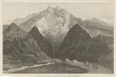 Reizigers in een berglandschap