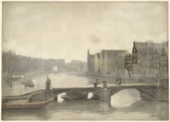 Gezicht op de Binnen-Amstel in de nevel