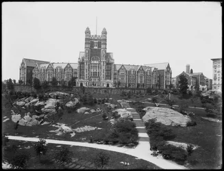Campus van het City College van New York, gezien vanaf St. Nicholas Avenue, New York City, 13 juli 1914