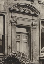 Deur, Chipping Campden, Gloucestershire (zwart-wit foto)