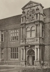 Deur, De Noordvleugel, Cobham Hall, Kent (zw/w foto)