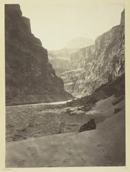 Grand Cañon van de Colorado River, monding van Kanab Wash, westwaarts kijkend