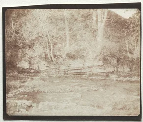 Een Bergbeekje dat Stroomt aan de Voet van Kasteel Doune