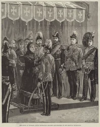 De koningin in Windsor Castle die officieren en soldaten van de Egyptische expeditie decoreert