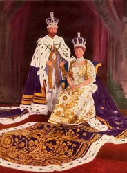 Hunne Majesteiten koning George V en koningin Mary in hun kroningsgewaden, 1911, 1951