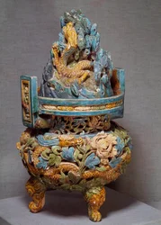 Chinese kunst: brander voor parfums in terracotta. Periode van de Yuan-dynastie. 1271-1368.