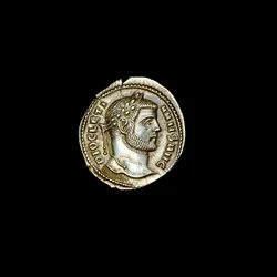 Oude Romeinse munt met afbeelding van Diocletianus, 284-305 AD