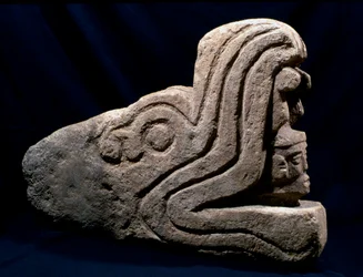 Balspel marker uit Mixco Viejo, Guatemala, Post-Klassieke periode