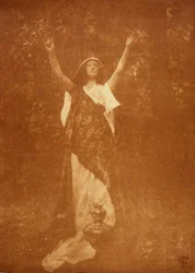 Vrouw met een vaas, ca. 1906