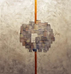 Gesteente met textuur, goudkleurig, geometrisch, abstract
