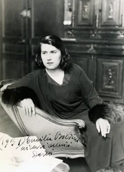 Emilia Cardona Boldini in Parijs in 1931, vrouw van Giovanni Boldini