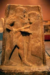 Stele met reliëf dat Agamemnon en Clytemnestra afbeeldt, Griekse beschaving, 6e eeuw v.Chr.